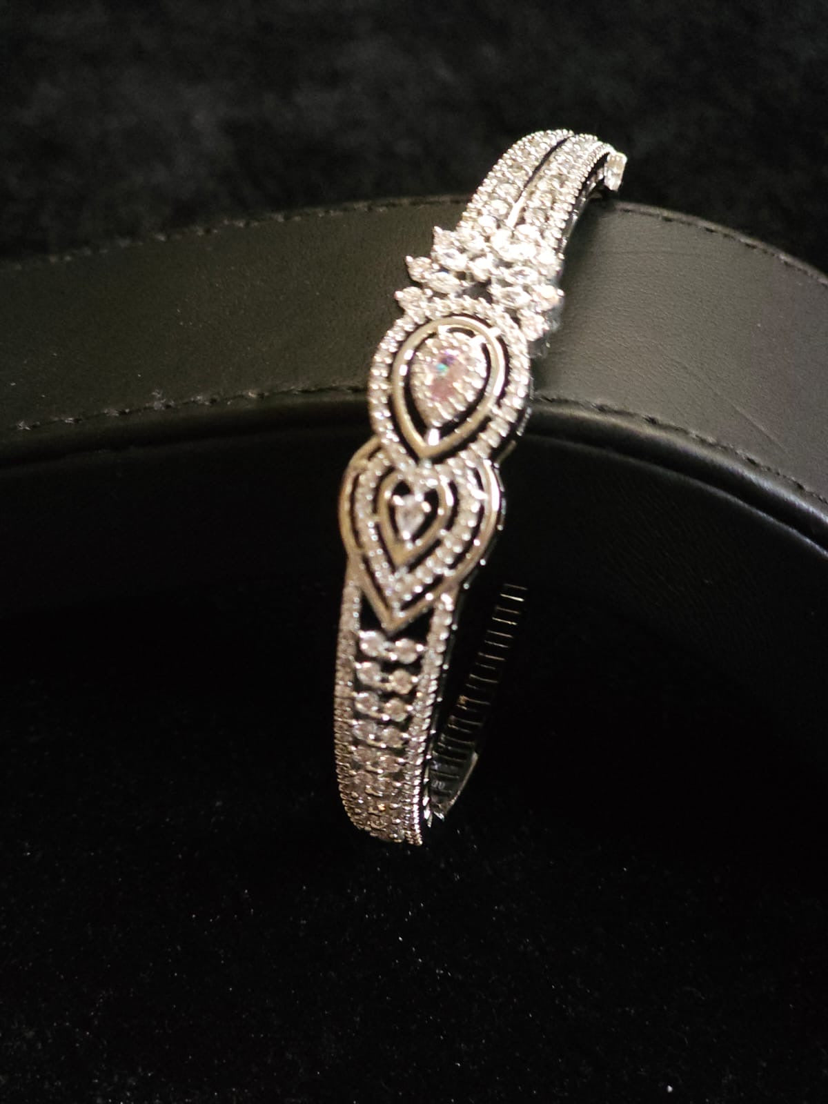 436036 Cubic Zirconia Classic Kada With Gold Plating-Pink