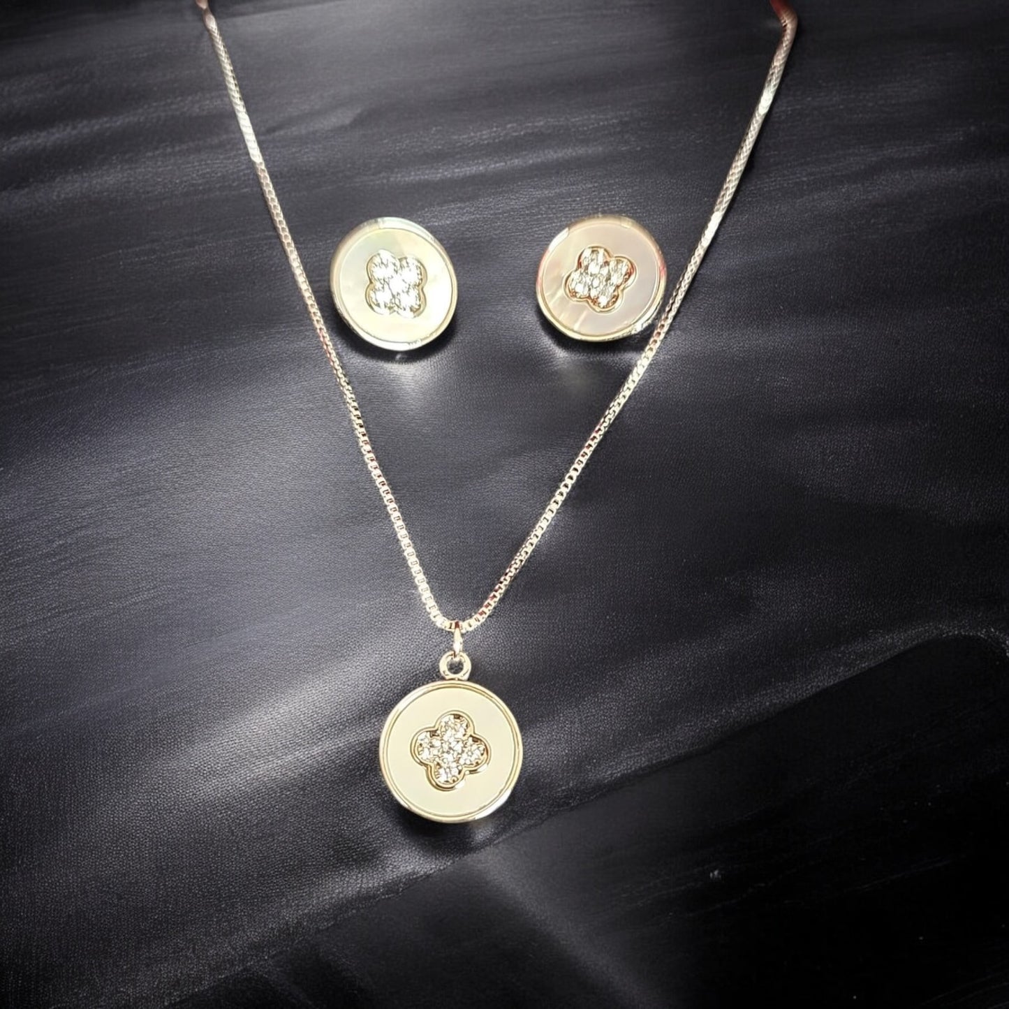 PS-290 Western Pendant Set Rhodium Plated