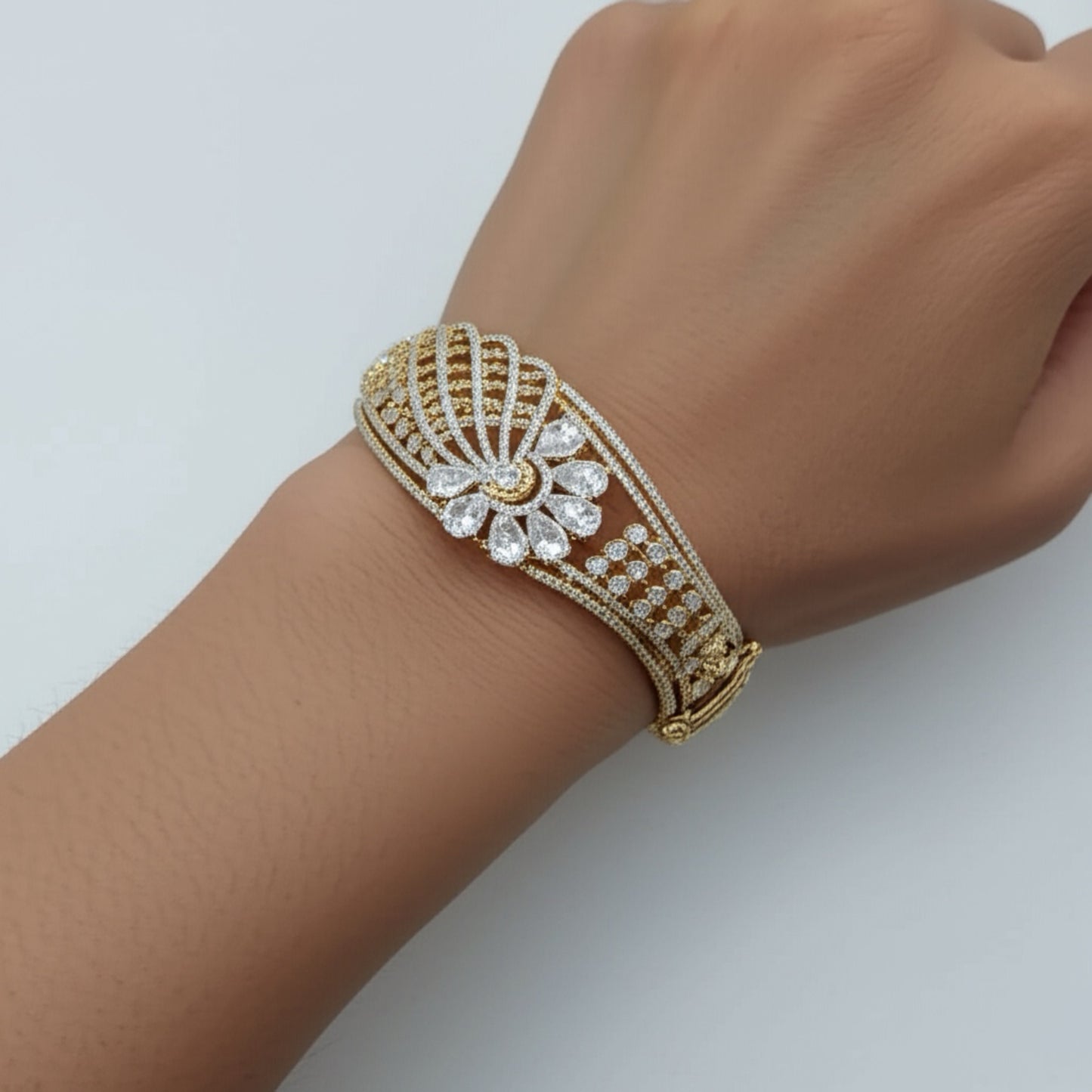 426027 Cubic Zirconia Broad Kada With 2 Tone Plating-White