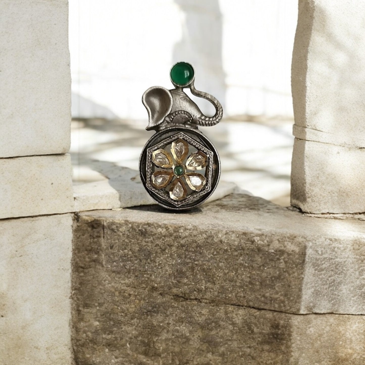 806264 Ring With Oxidised Plating