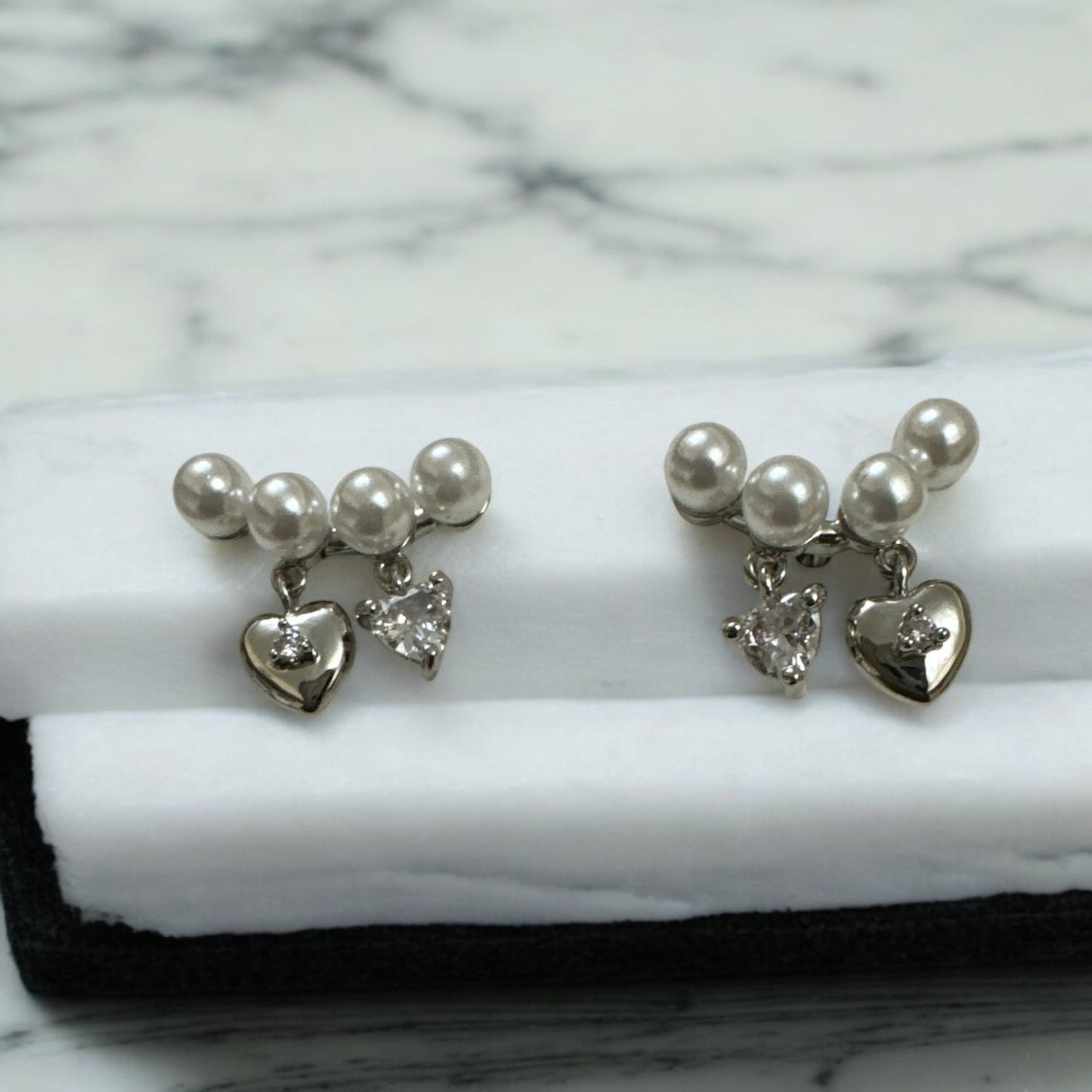 W24865 Classic Western Earrings-Silver