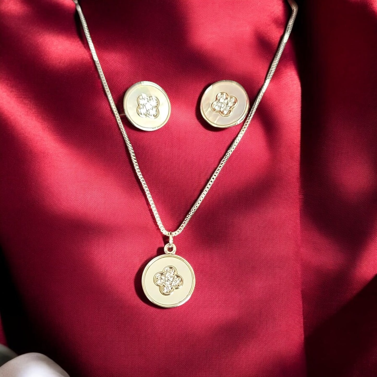 PS-290 Western Pendant Set Rhodium Plated