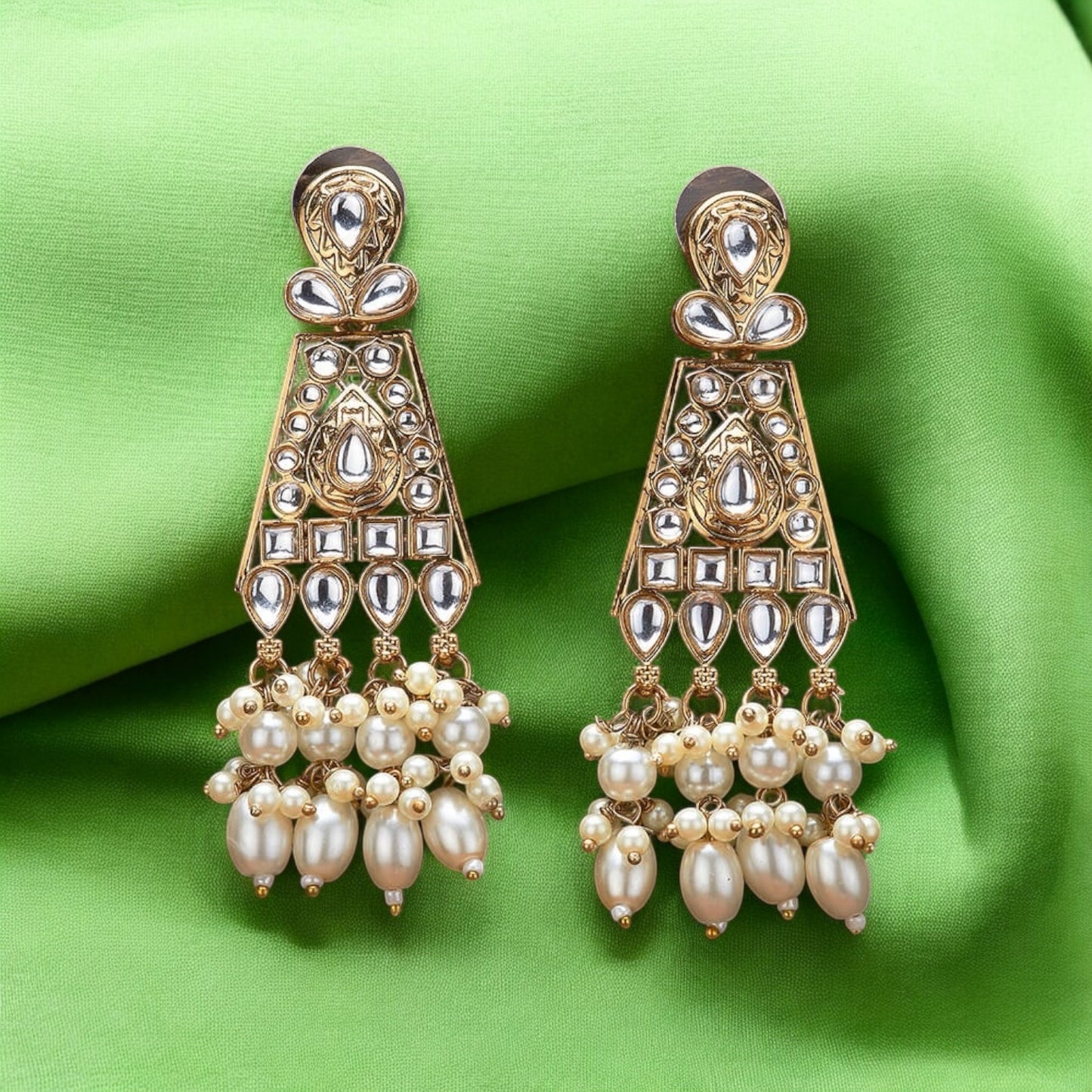 111258-Indo Western (Kundan) Earring-Pearl