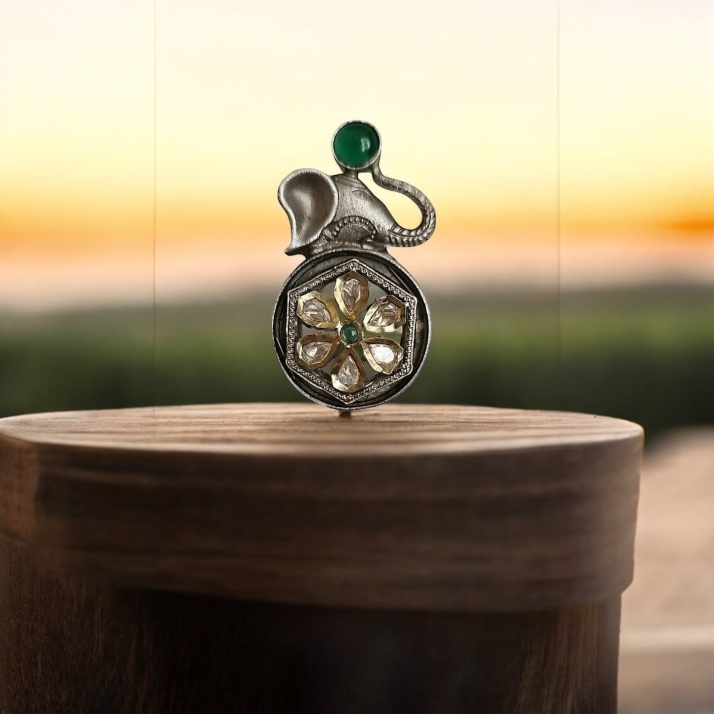 806264 Ring With Oxidised Plating