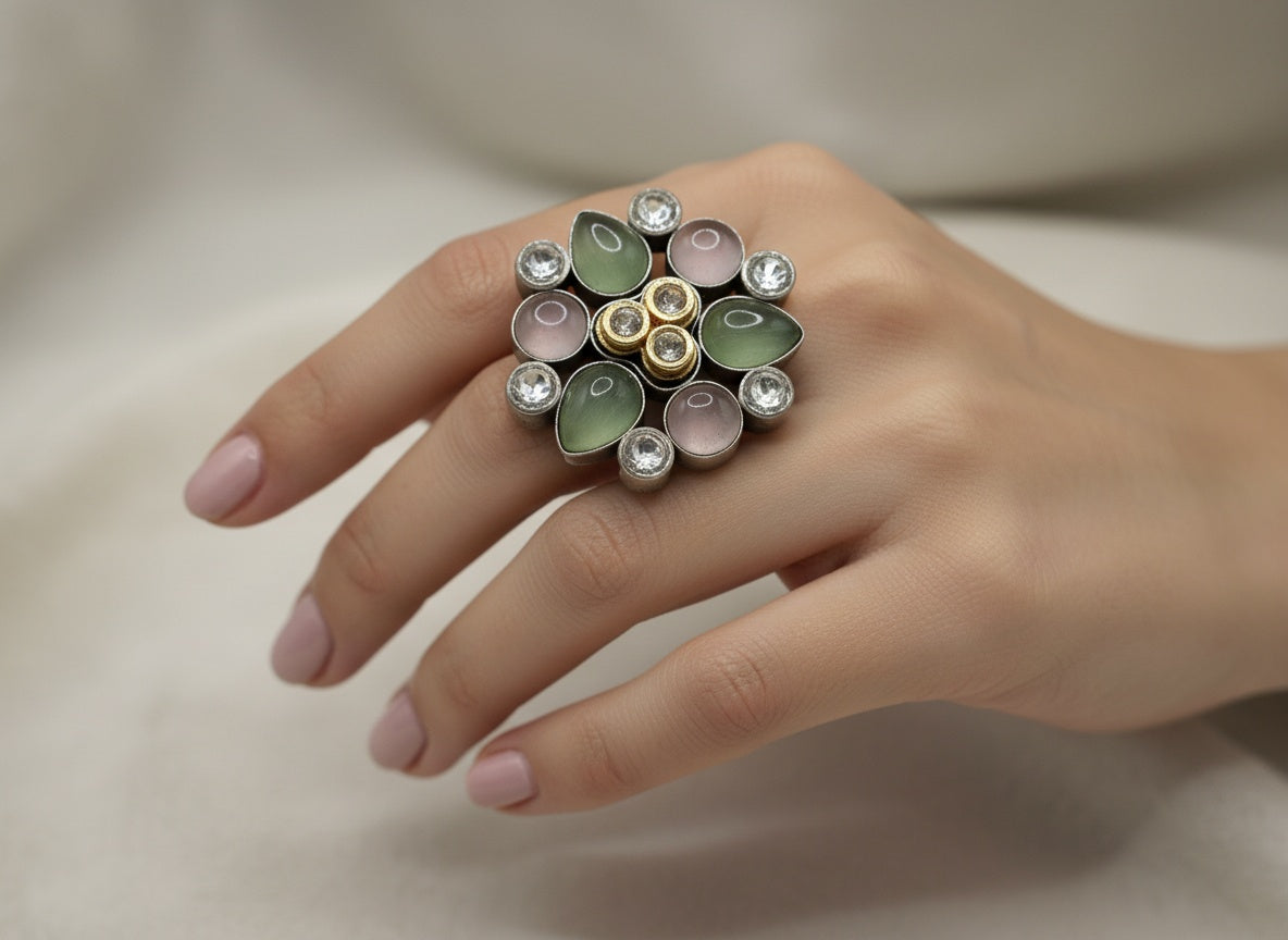 806145 Oxidised Adjustable Ring With 2 Tone Plating