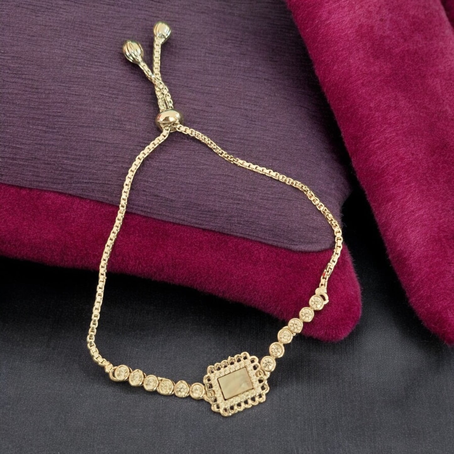 15100-S Adjustable Bracelet With Rhodium Plating-White