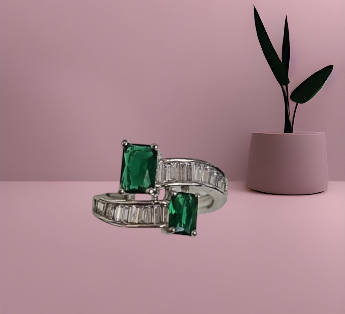 432837 Cz Adjustable Ring Green