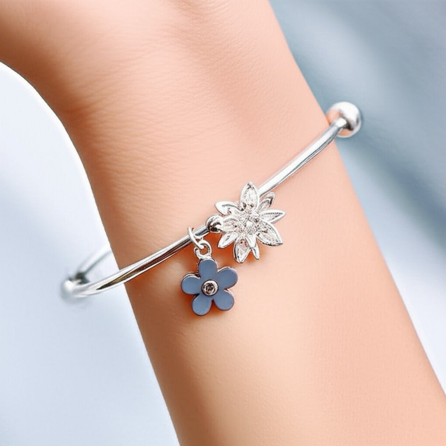 122381-Western Classic Trendy Kada with Rose & Silver Plating