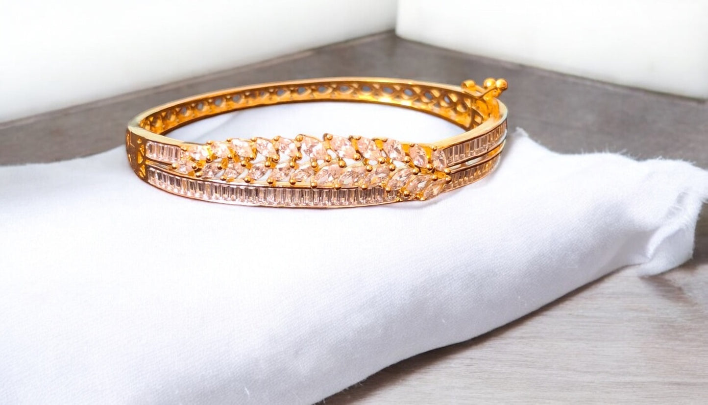 434623 Cubic Zirconia Classic Kada With Gold Plating