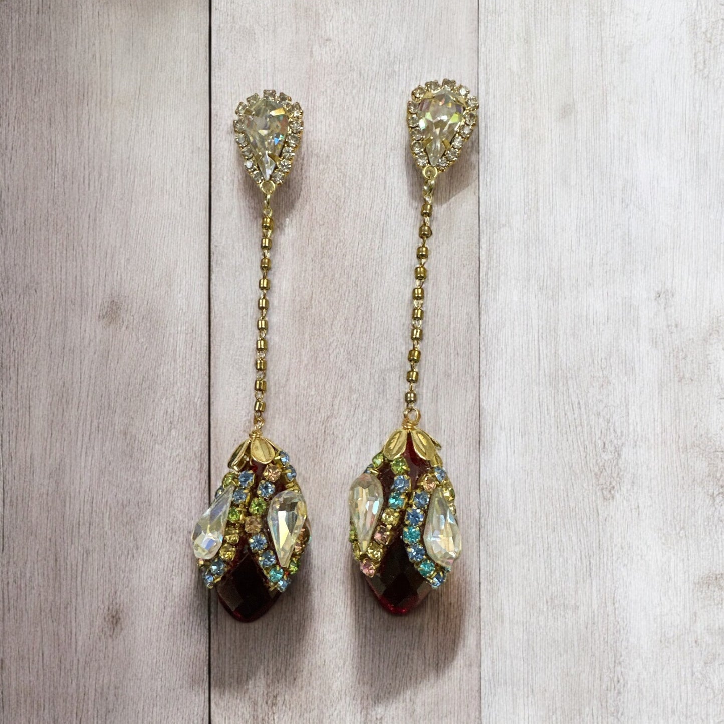 WEARW94609 Classic Western Earrings