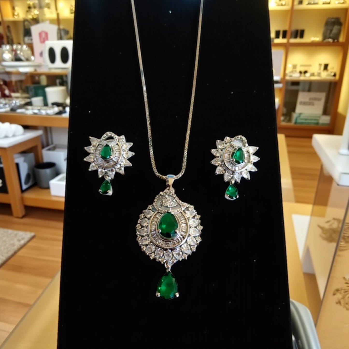 94209-PS-American Diamond Delicate Pendant Set With Rhodium Plating-Green