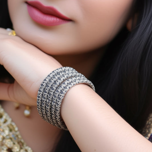 808242 Classic Bangles With Oxidised Plating-Size 2.4
