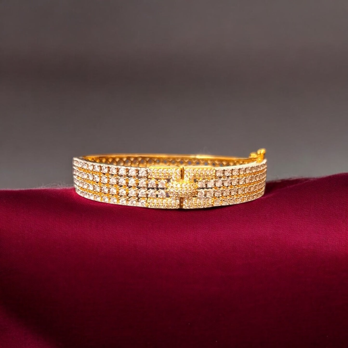 432907 Cubic Zirconia Classic Kada With Gold Plating