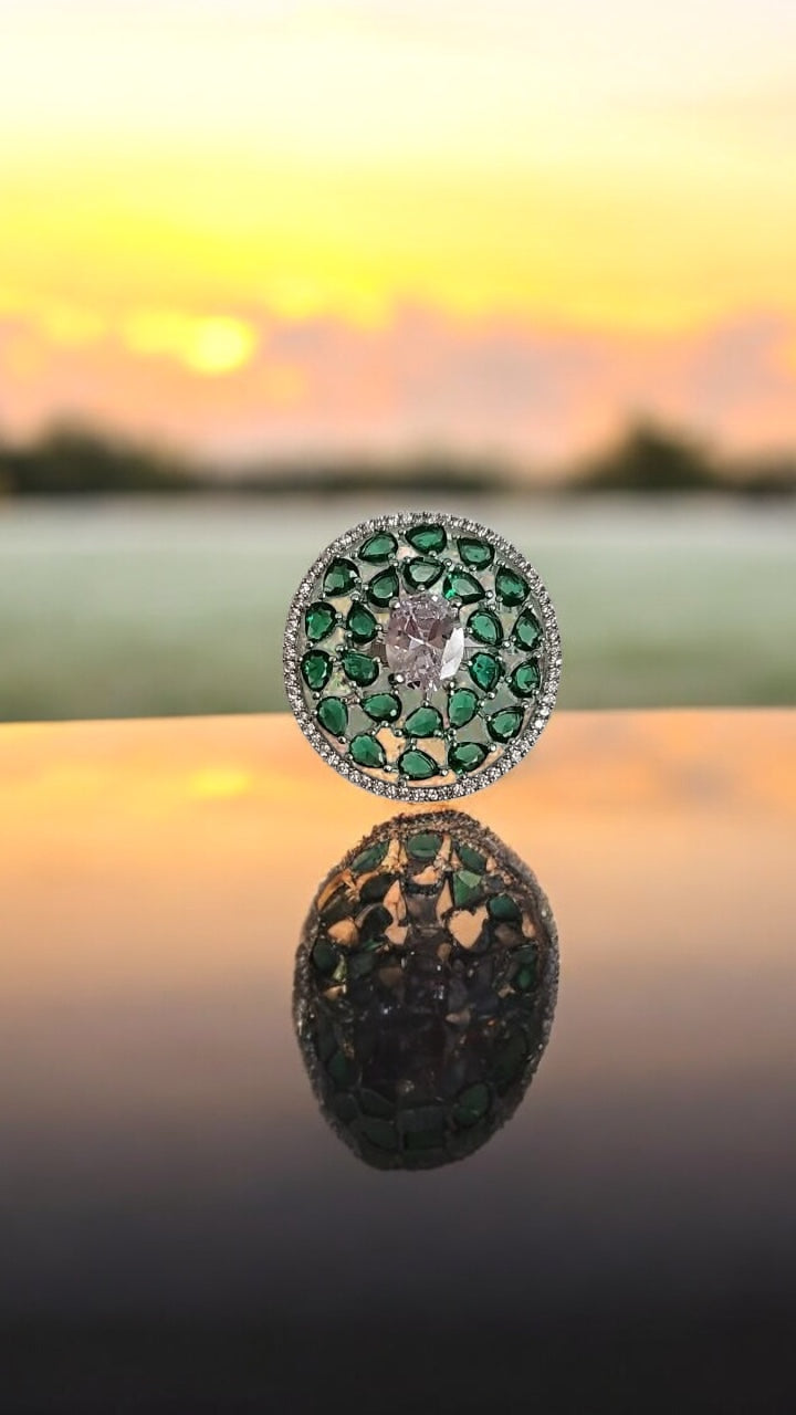 5093 Cz Adjustable Ring Green