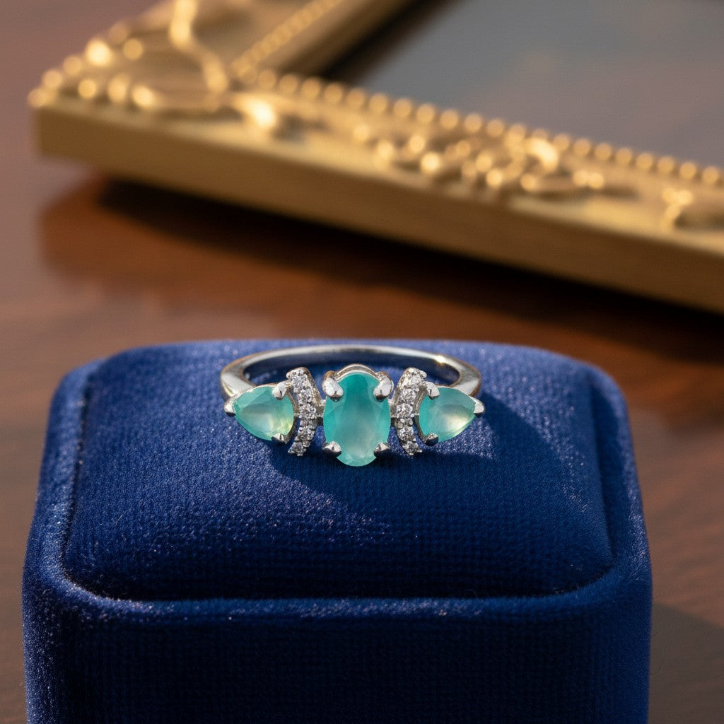 436800 Cz Adjustable Ring Mint