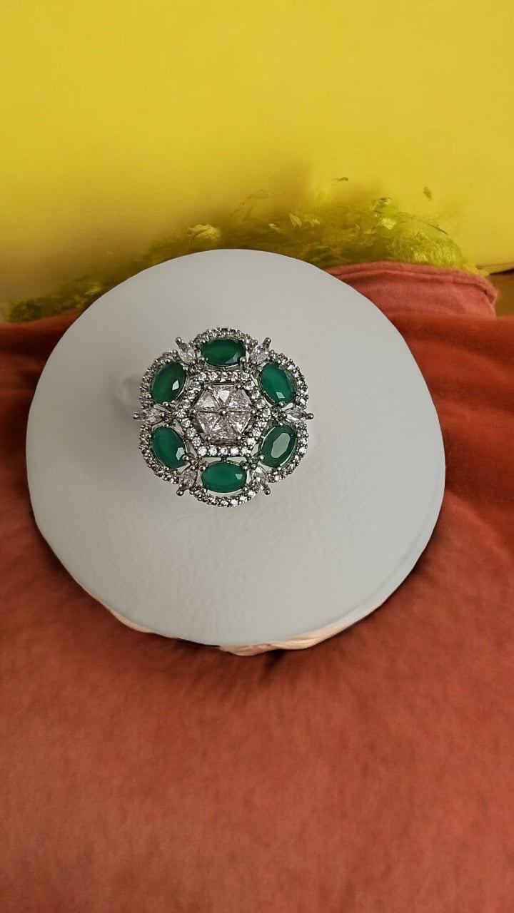 Ring200 Cz Adjustable Ring Green