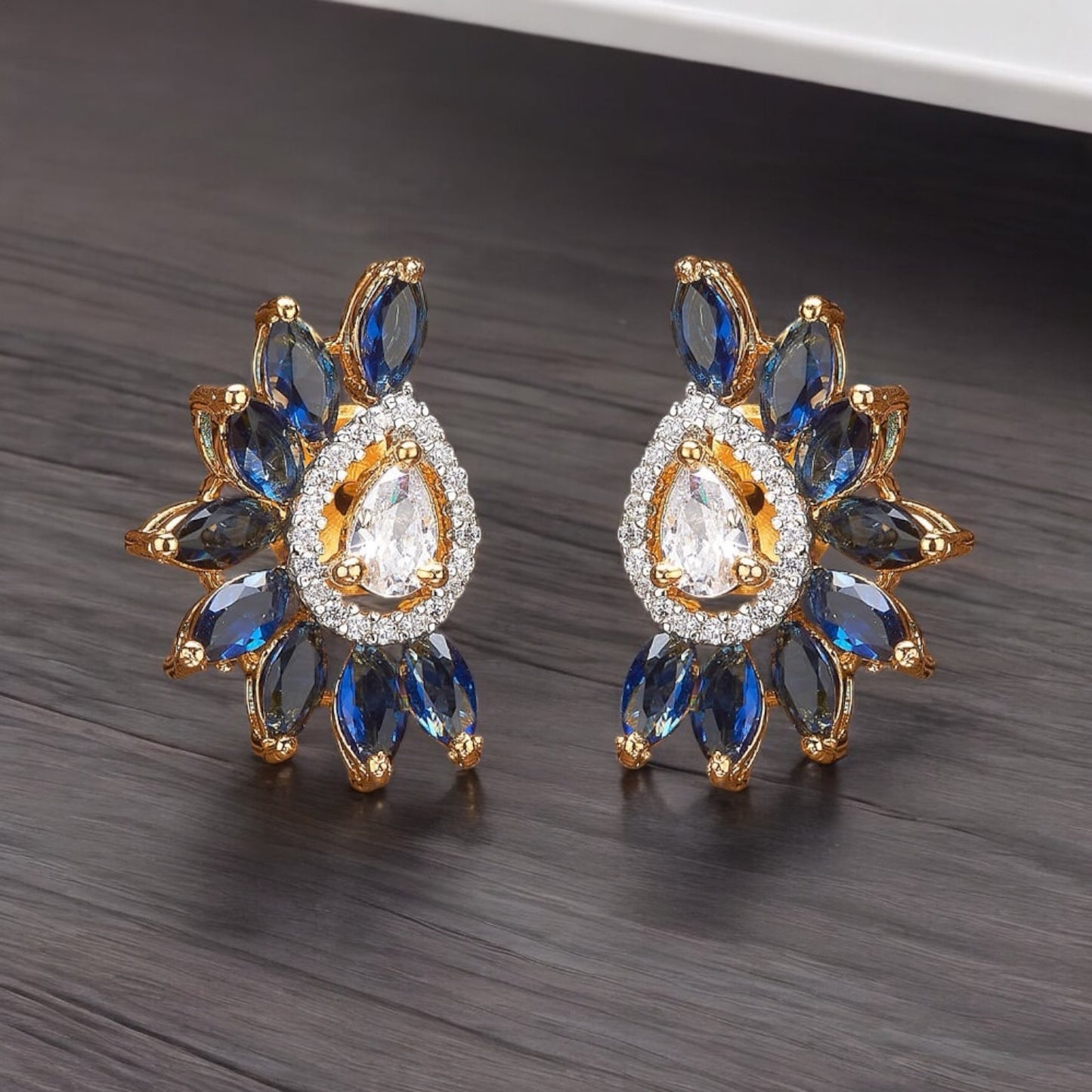 431696 Cz Short Earring With 2 Tone Plating