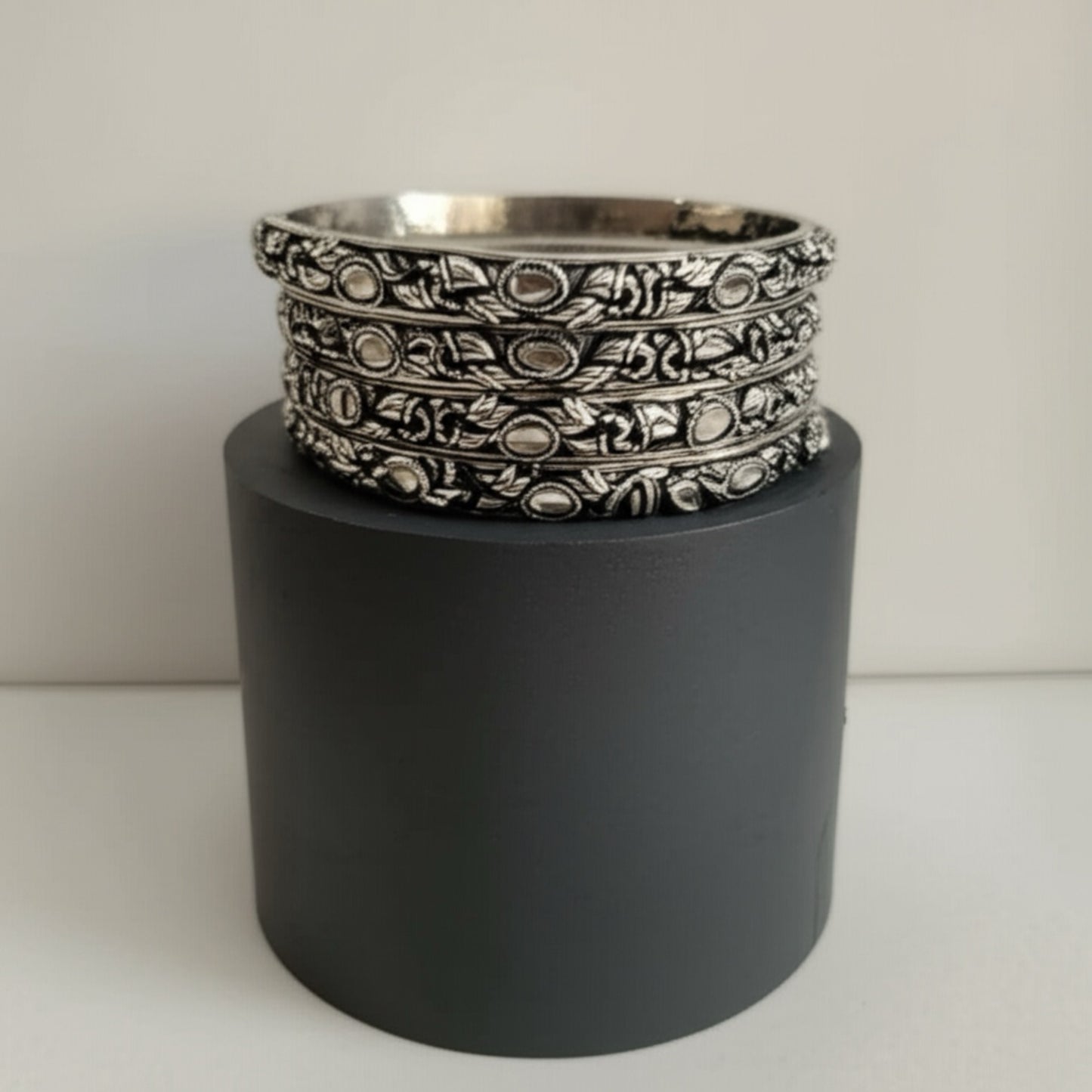 806704 Classic Bangles With Oxidised Plating-Size 2.6