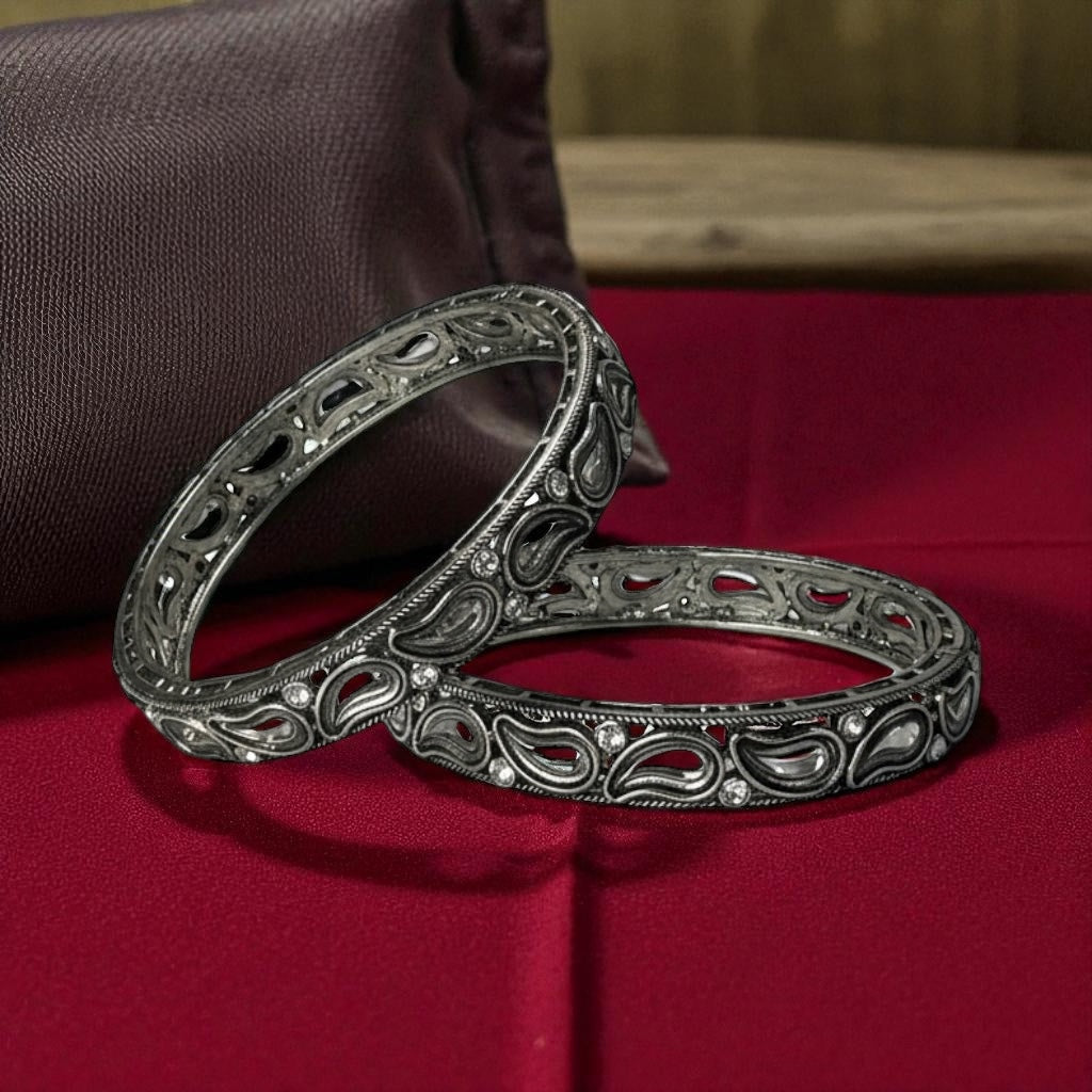 806868 Classic Bangles With Oxidised Plating-Size 2.4