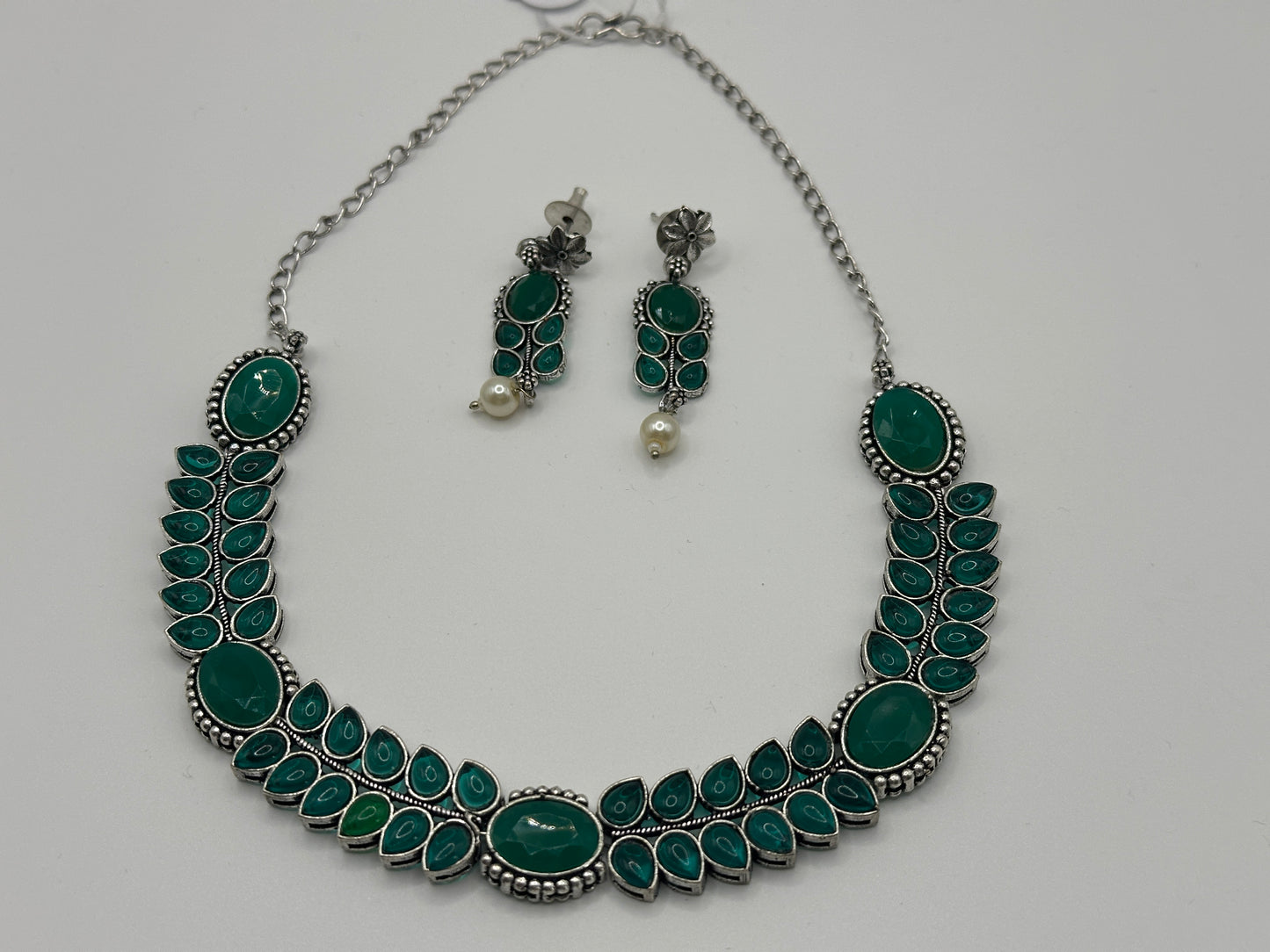 800356 Delicate Necklace With Oxidised Plating-Green