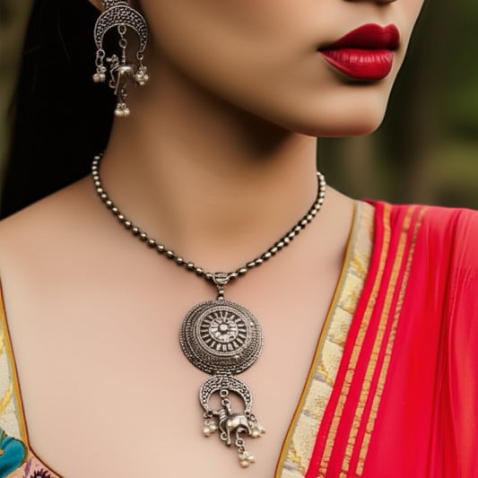 NS35100 Pendant Set With Oxidized Plating