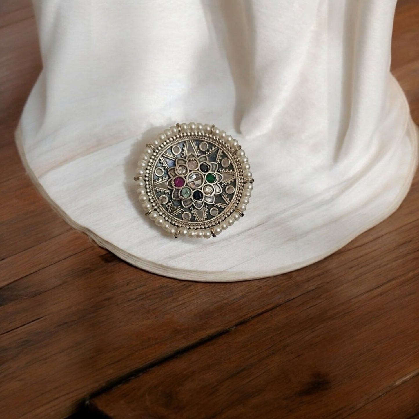 808056 Ring With Oxidised Plating