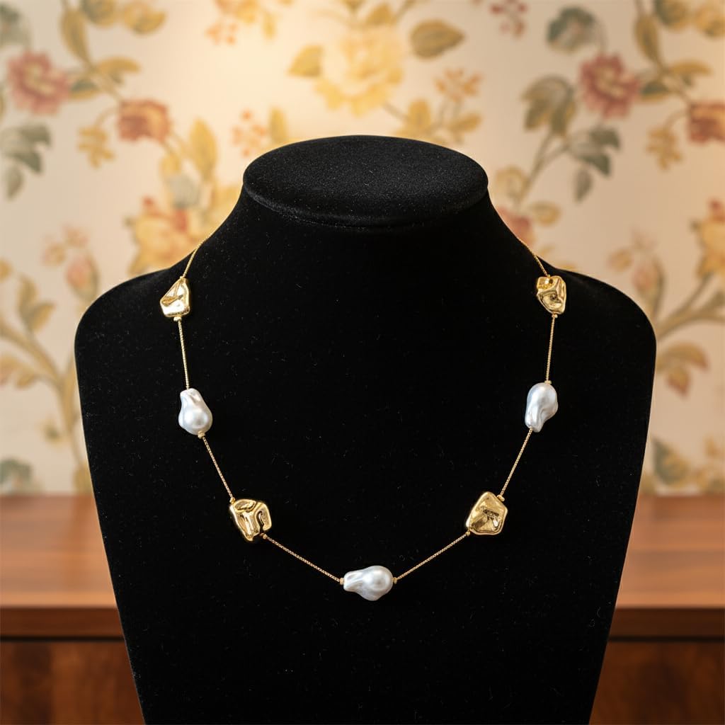 BC22531-Pretty Precious Baroque Pearl and Gold Nugget Necklace, Irregular Pearl Beads, Gold Chain, Toggle Clasp, Statement Jewelry