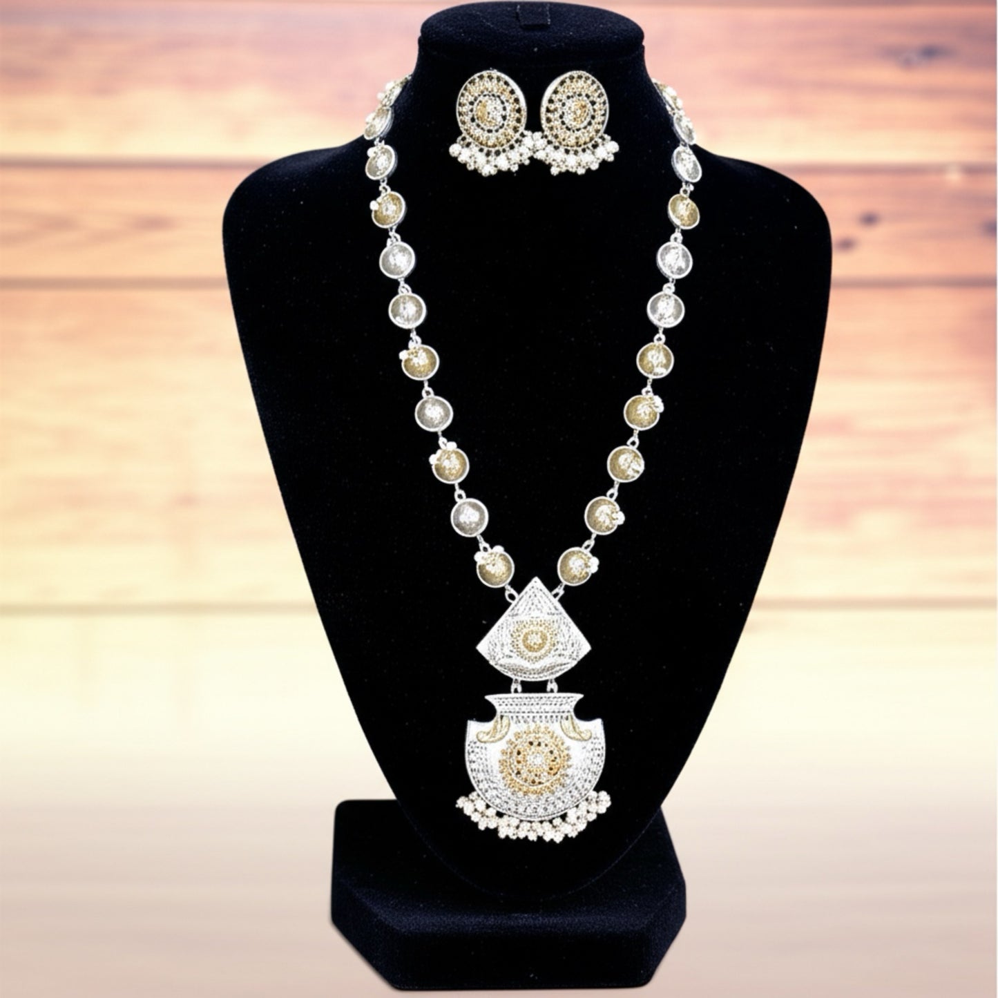 5720923633 Trendy Necklace With Oxidised Plating