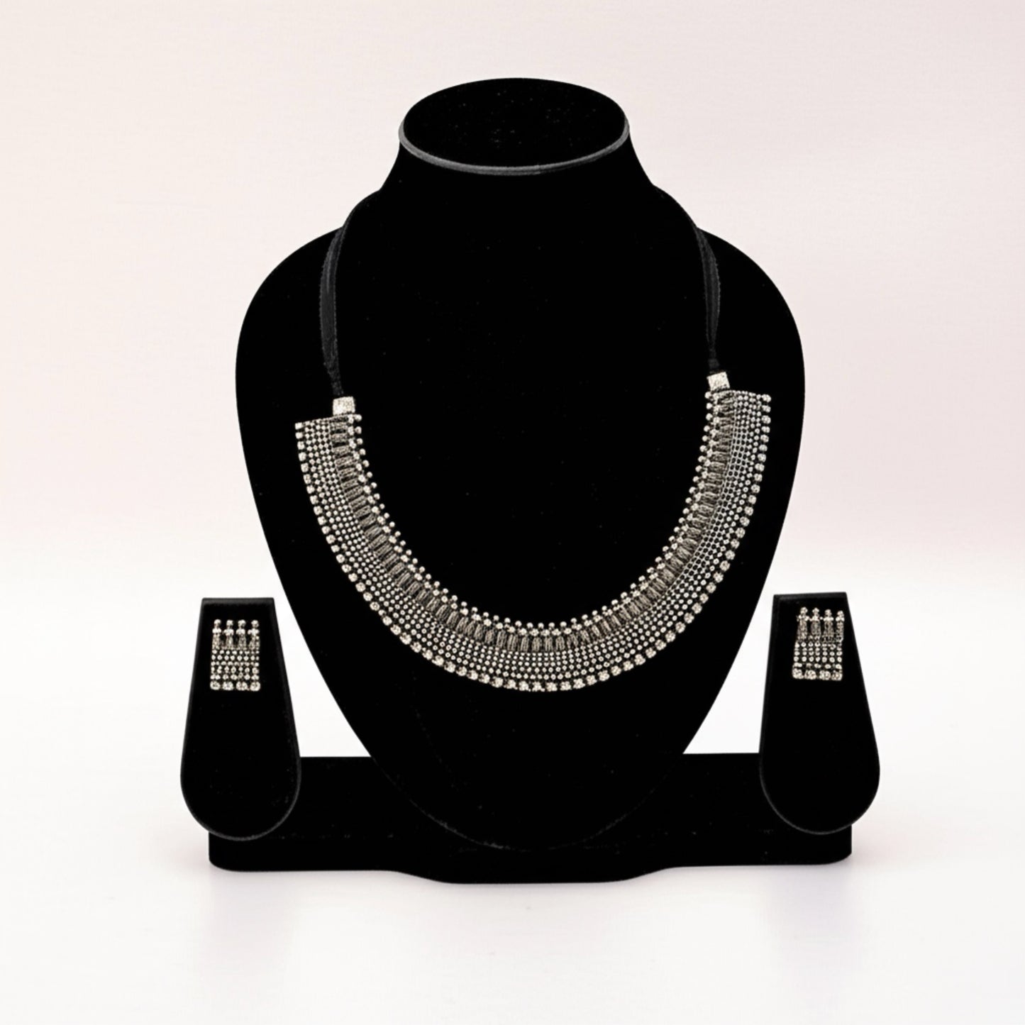 802438 Classic Necklace With Oxidised Plating
