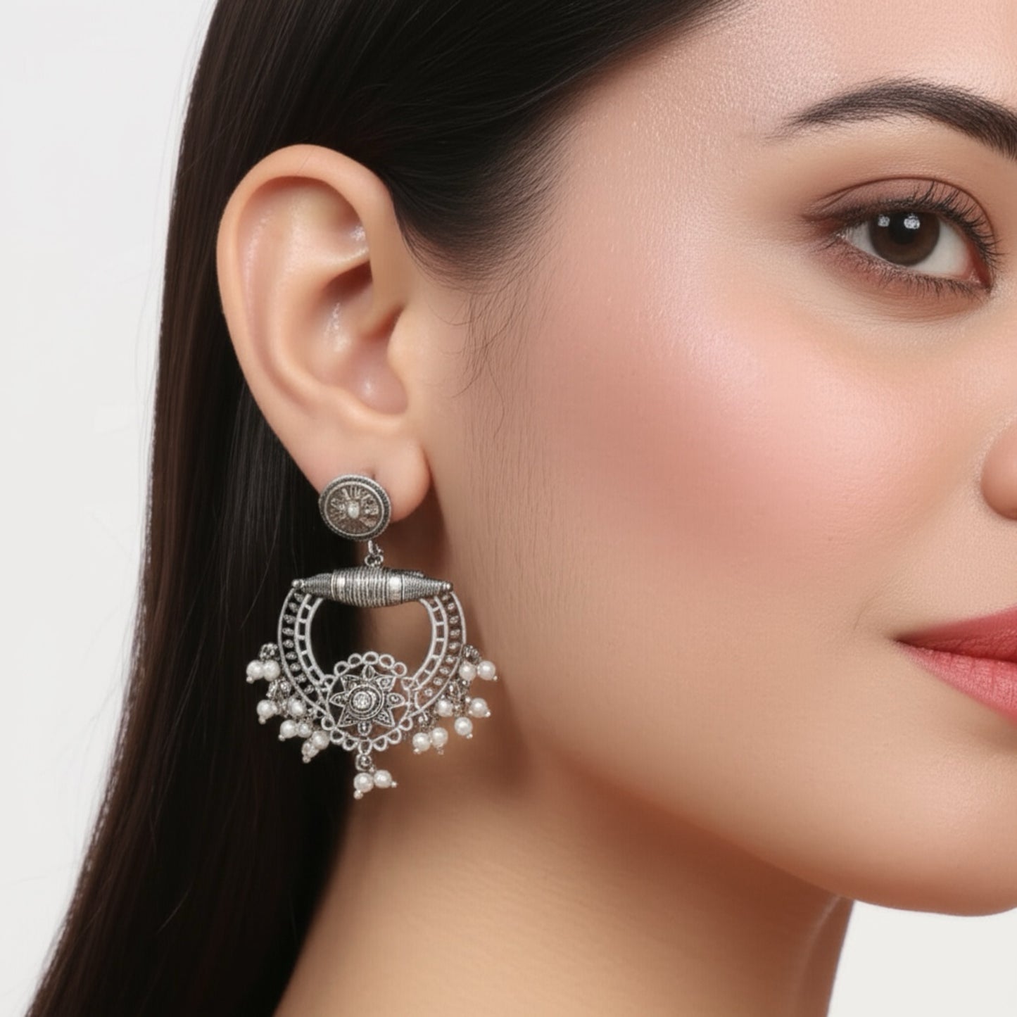 808357 Classic Earring With Oxidised Plating