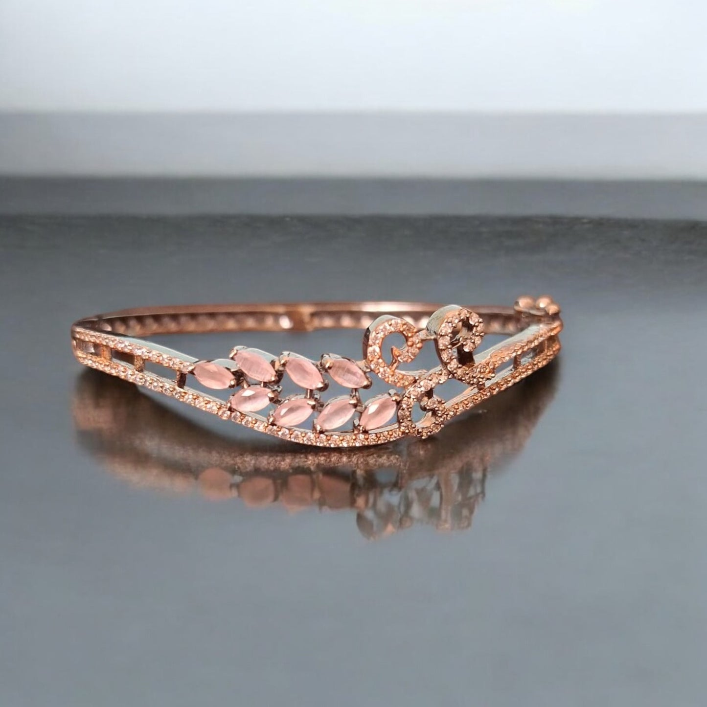 427227 Cubic Zirconia Classic Kada With Black Plating-Pink