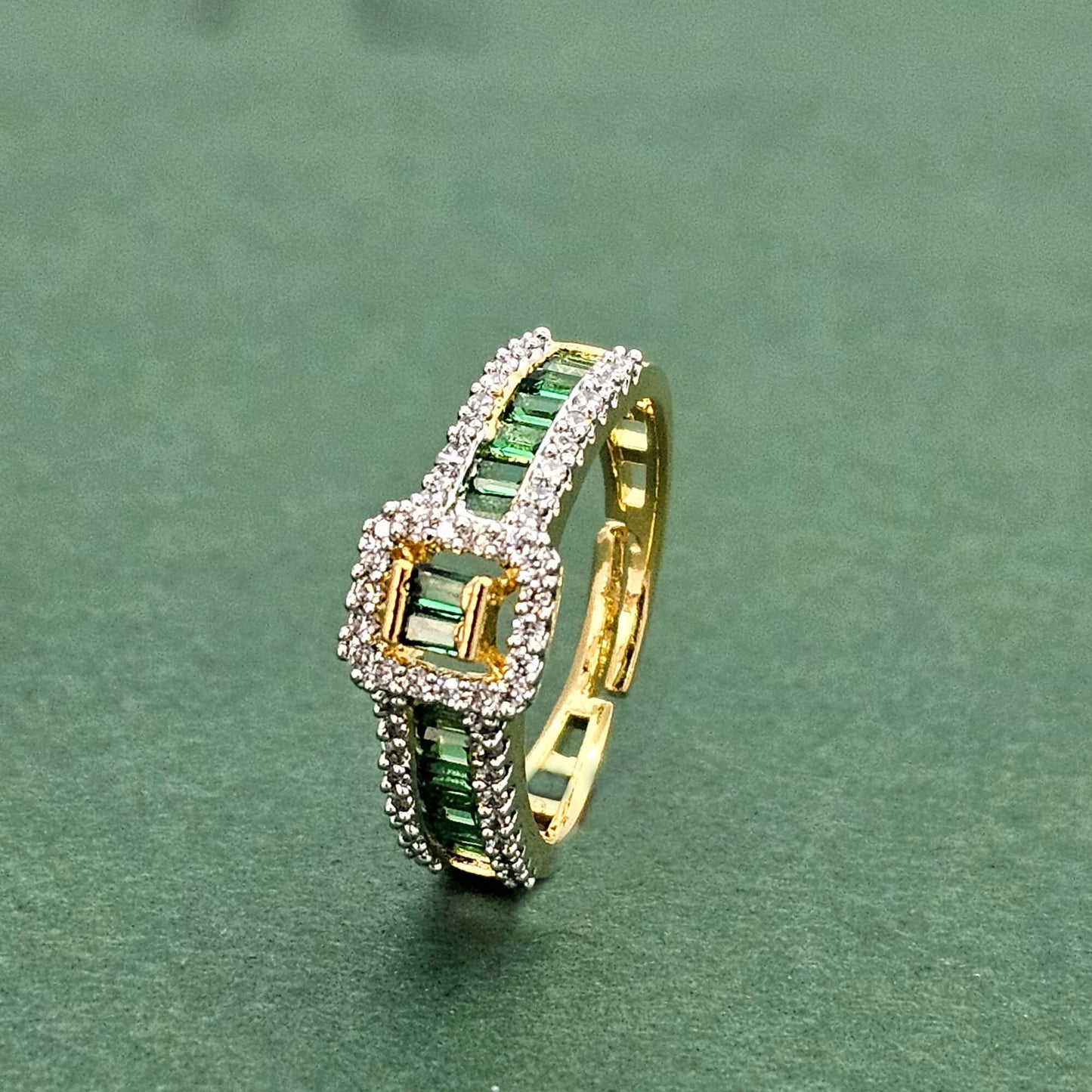 438465 Cz Adjustable Ring With 2 Tone Plating-Green