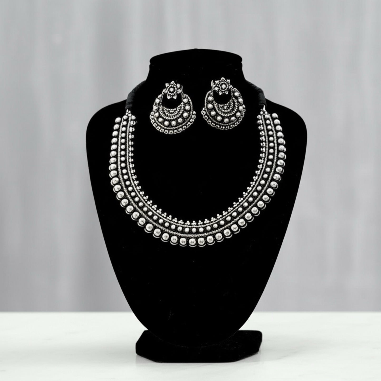 801215 Classic Necklace With Oxidised Plating