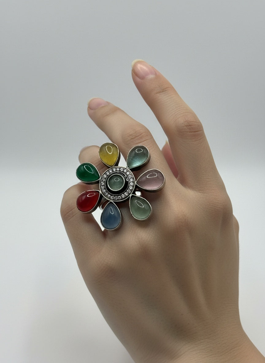 806292 Oxidised Adjustable Ring With 2 Tone Plating