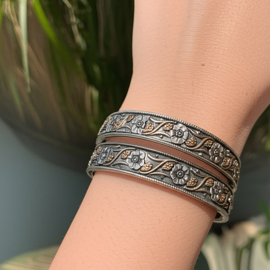 806058 Classic Bangles With Oxidised Plating-Size 2.4