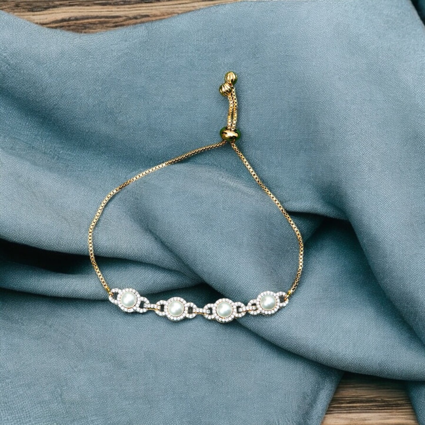 434301 Adjustable Bracelet With Gold Plating-Pearl