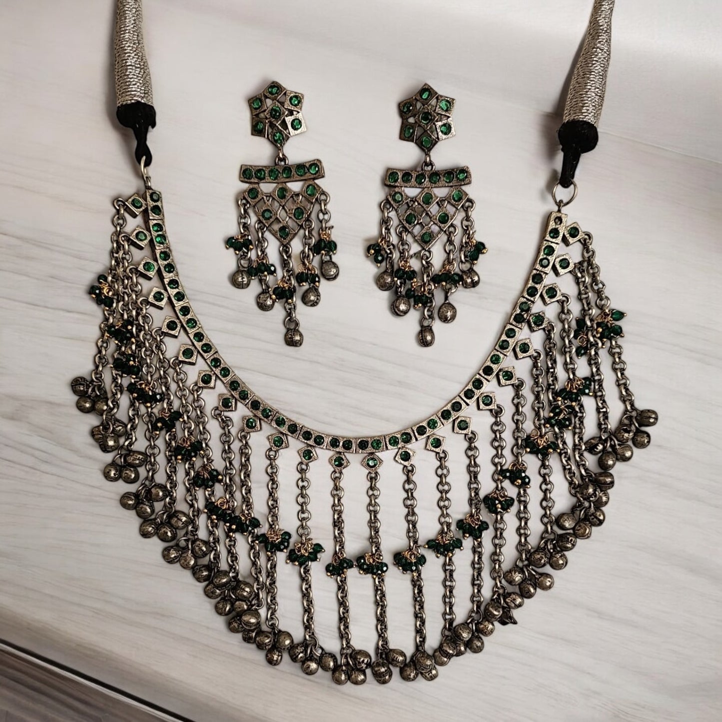 35800 Classic Necklace With Oxidised Plating-Green