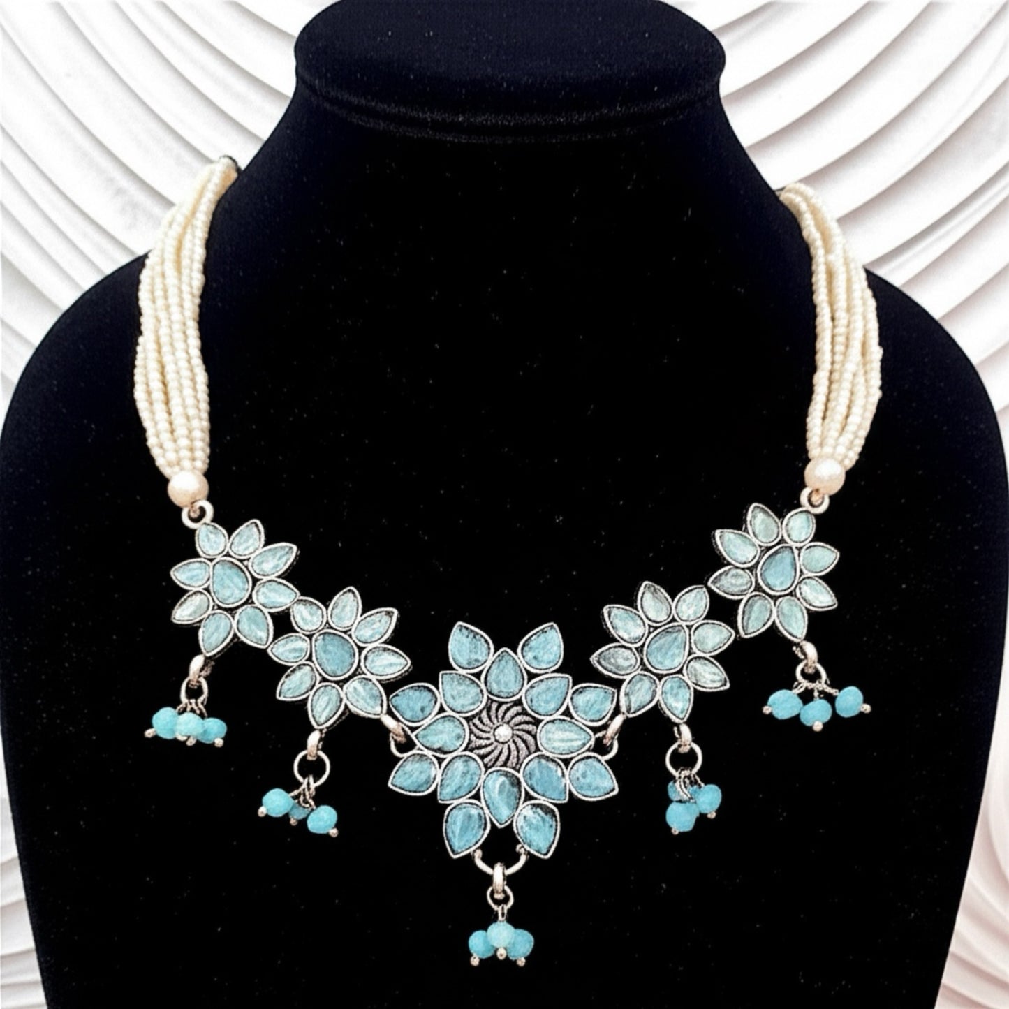 807352 Classic Necklace With Oxidised Plating-Firoza