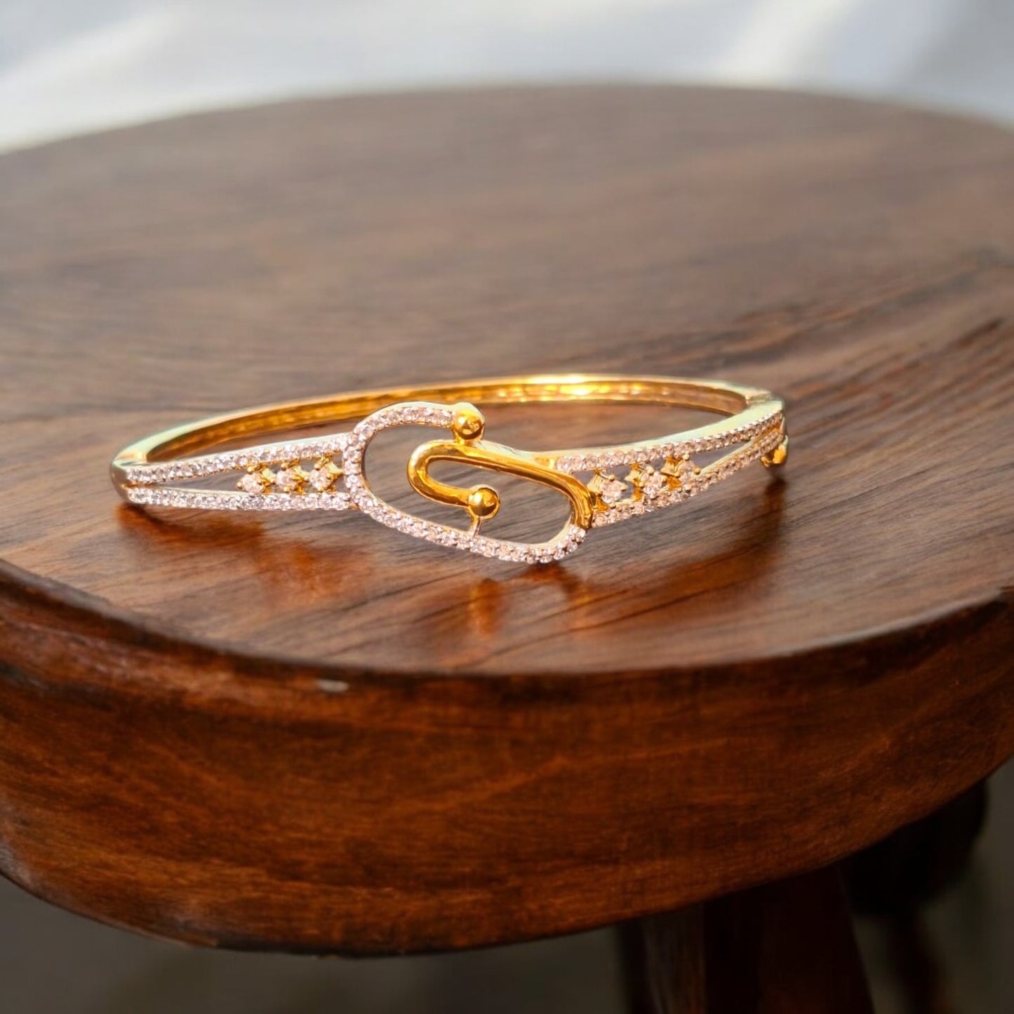 425307 Cubic Zirconia Classic Kada With Gold Plating