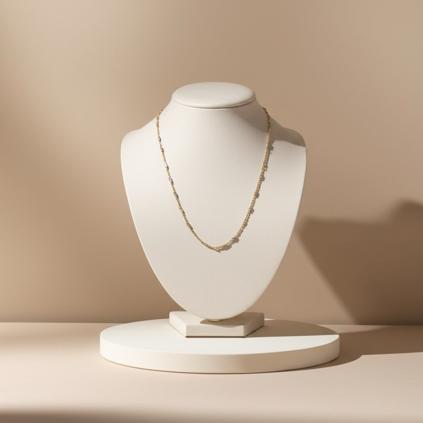 427469 Cubic Zirconia Delicate Chain With Rhodium Gold Plating