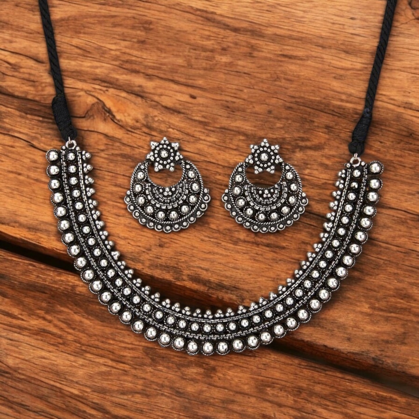 801215 Classic Necklace With Oxidised Plating