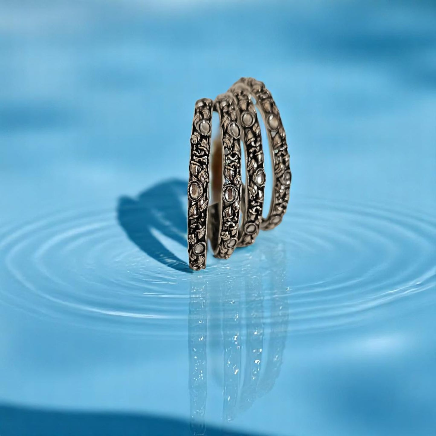 806704 Classic Bangles With Oxidised Plating-Size 2.6