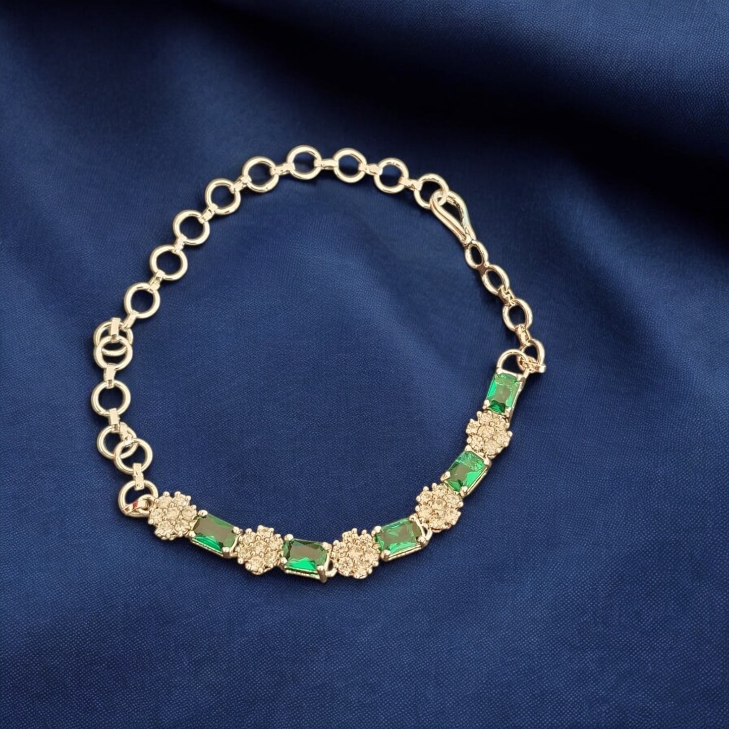 91109-BR Adjustable Bracelet With Rhodium Plating-Green