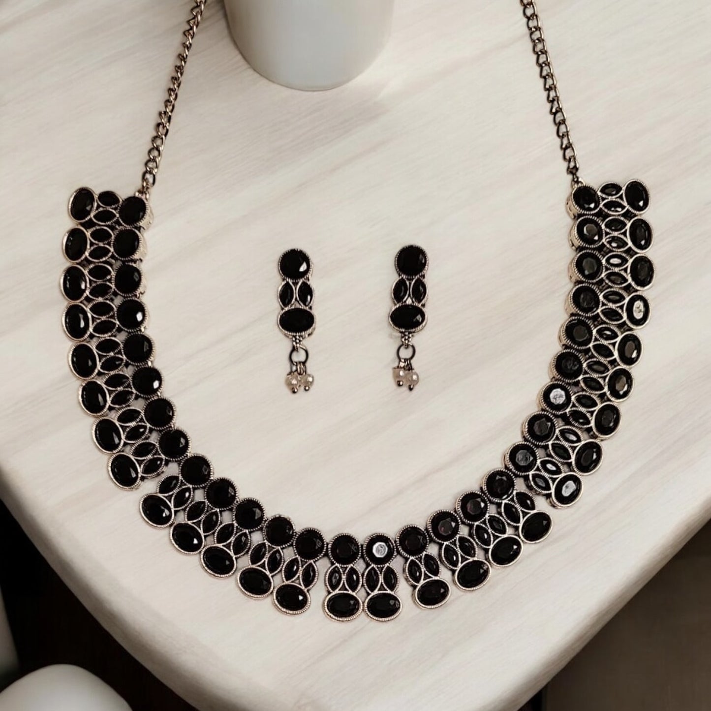 807801 Classic Necklace With Oxidised Plating-Black