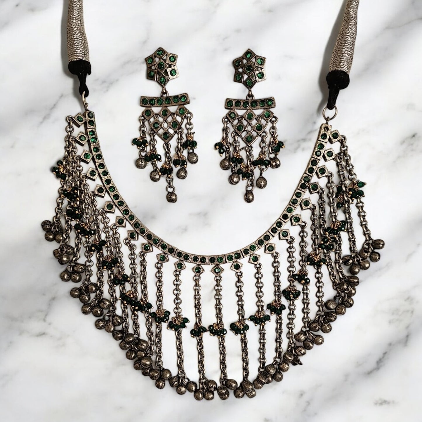 35800 Classic Necklace With Oxidised Plating-Green