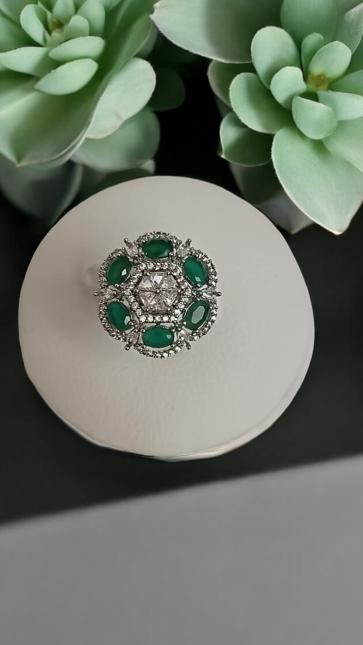 Ring200 Cz Adjustable Ring Green