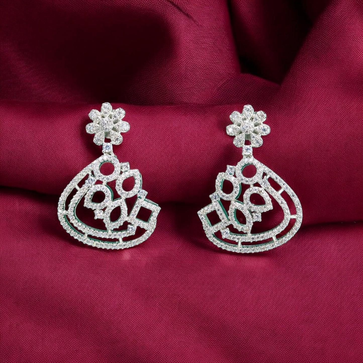 436317 Earring With Gold/Rhodium Plating