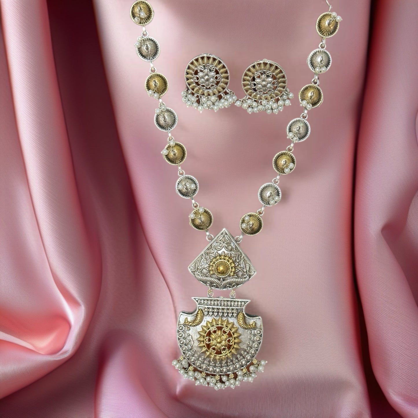 5720923633 Trendy Necklace With Oxidised Plating