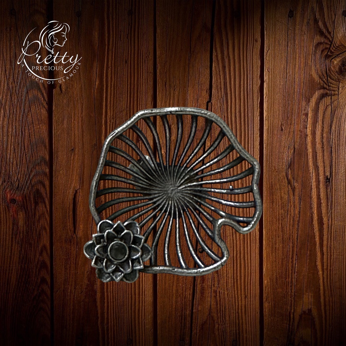 804442 Ring With Oxidised Plating