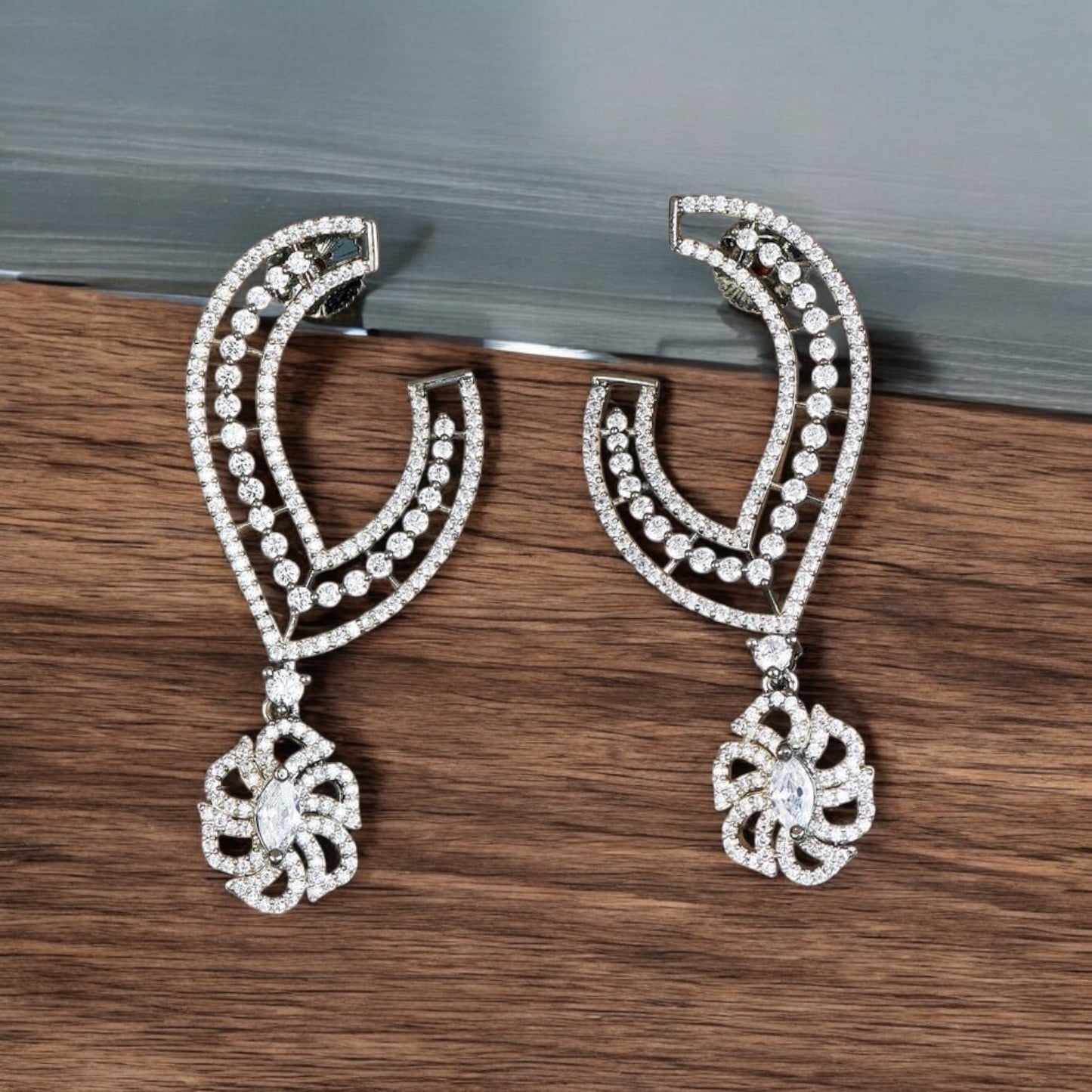 428249 Cubic Zirconia Classic Earring With Rhodium Plating-Silver